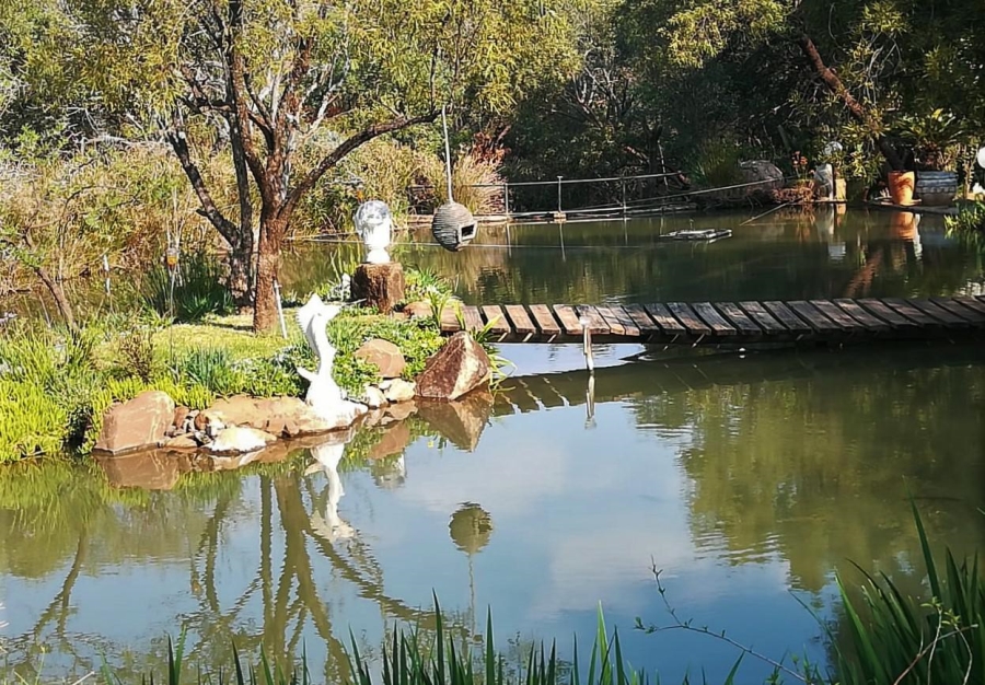 4 Bedroom Property for Sale in Hartbeespoort Rural North West